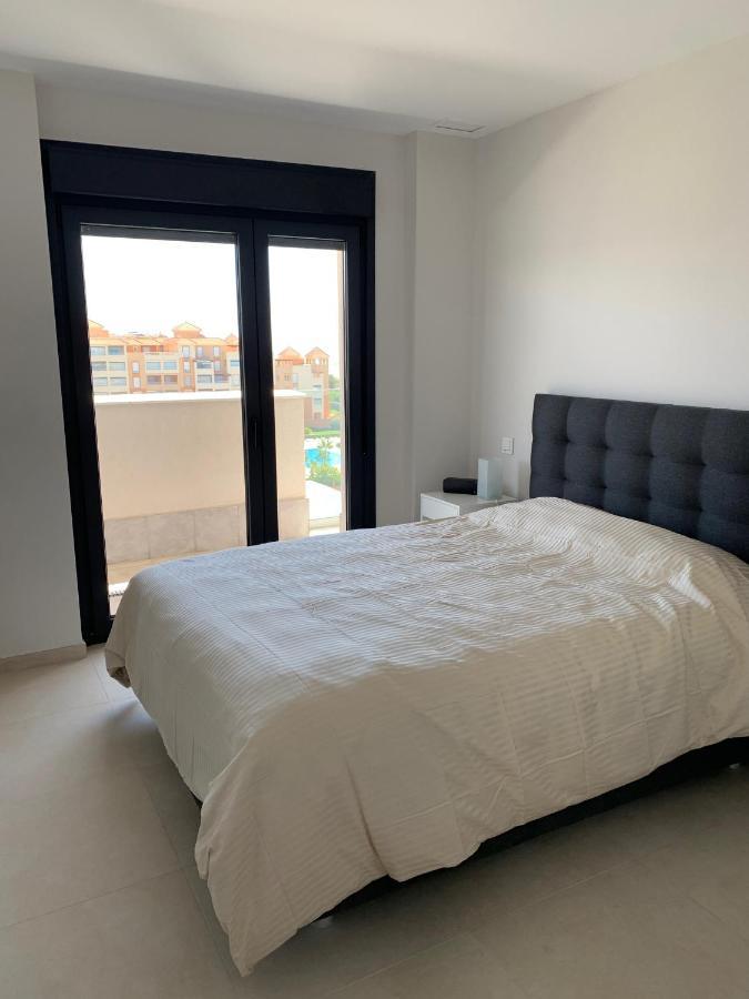 Apartament Penthouse With Wide Terrace Next To The Ocean Huelva Zewnętrze zdjęcie